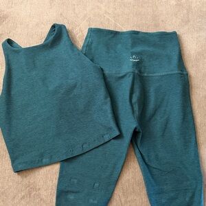 Beyond Yoga Leggings and Top Set